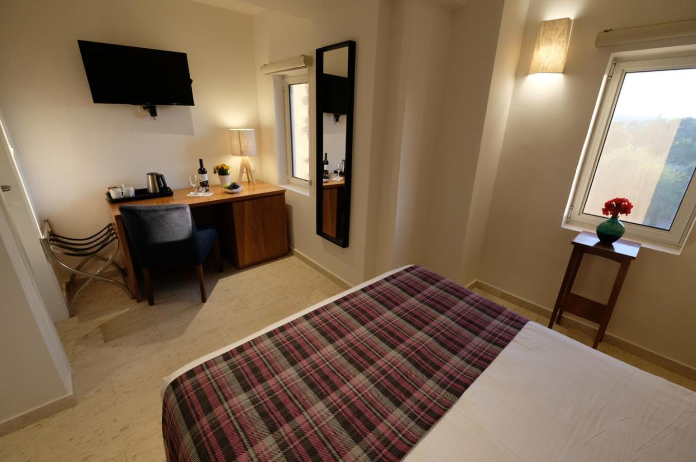 Scots House Hotel