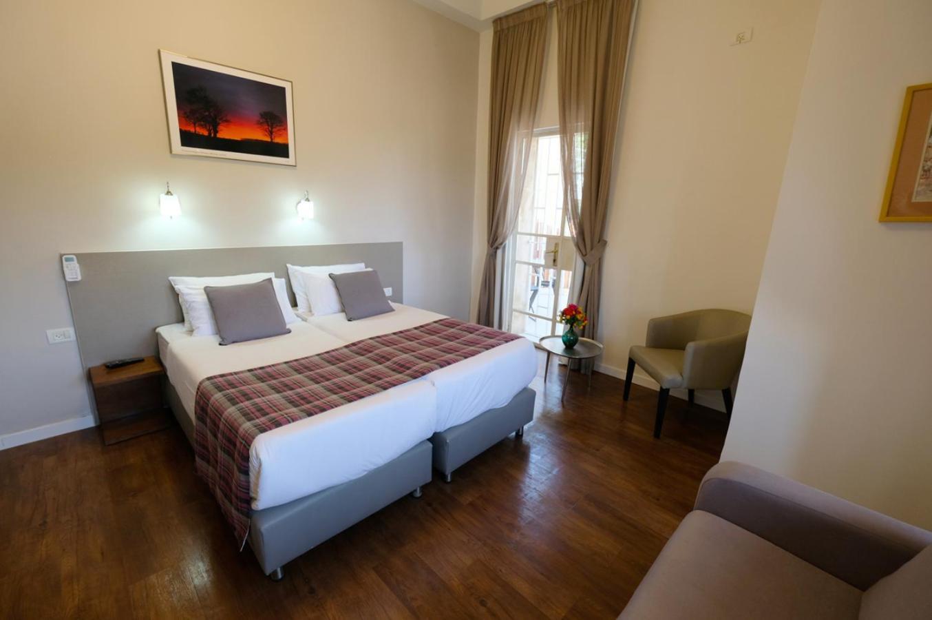 Scots House Hotel 2*