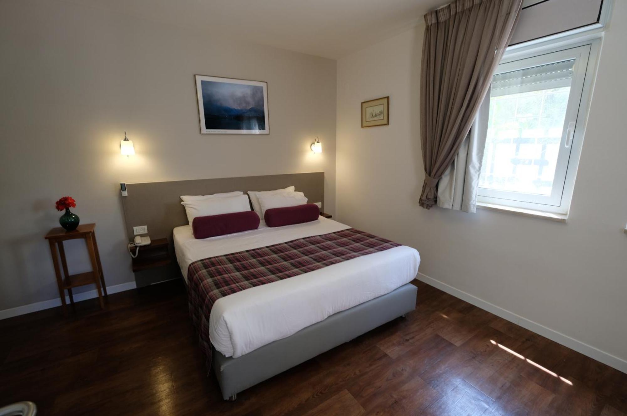 Scots House Hotel 2*